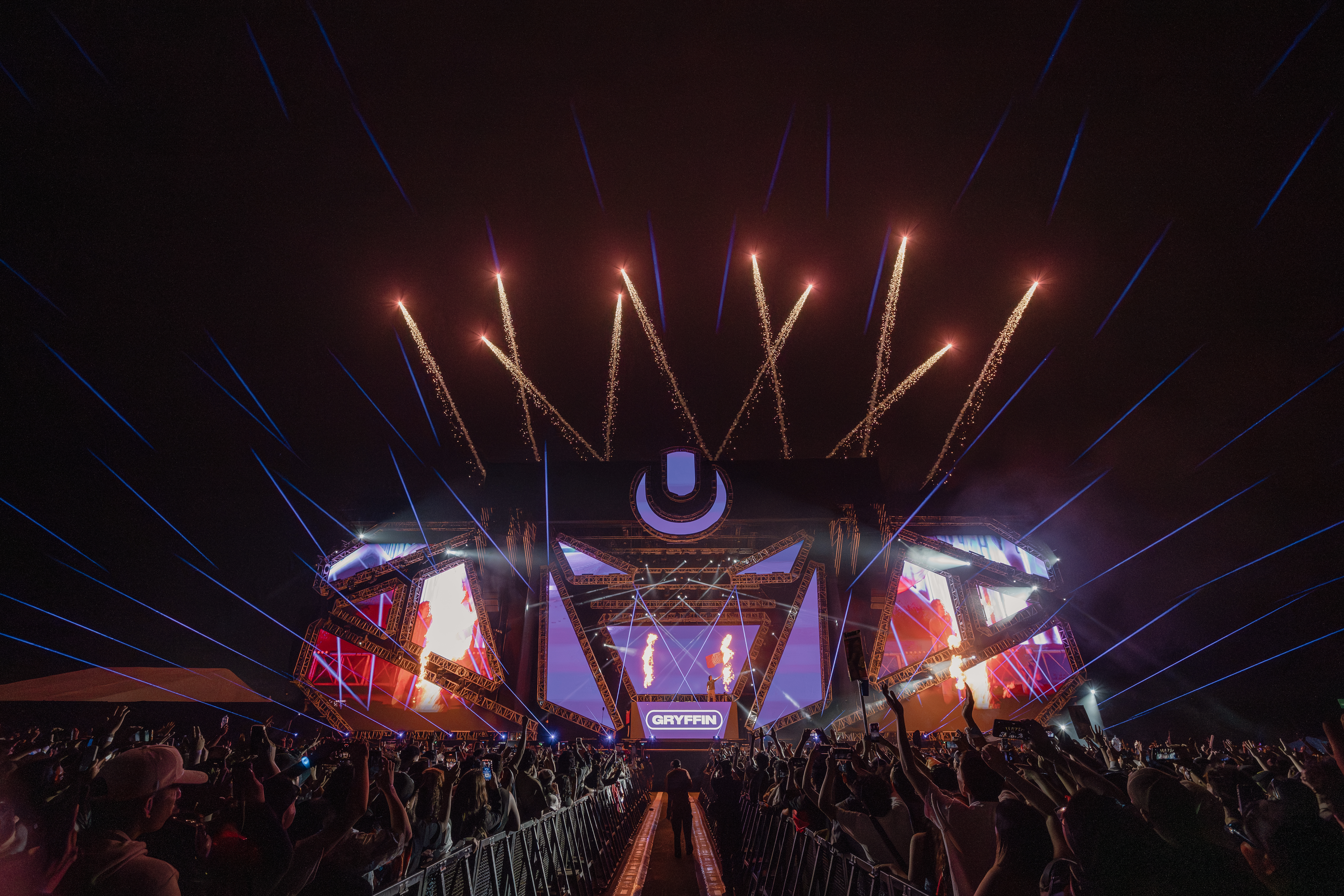 ULTRA Perú volvió a encender Lima con una jornada marcada por energía, visuales y una multitud entregada a la música